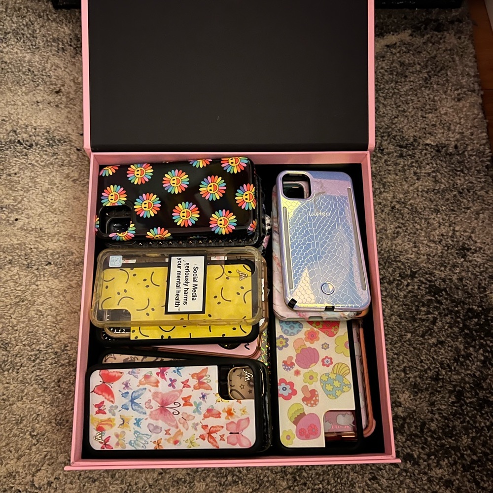 iPhone 11 Pro Max Cases - bundle NEED TO GET RID OF THEM